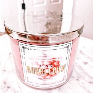Bath & body works bubblegum candle